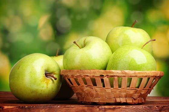 Домашние яблоки: лечебные свойства и применение в народной медицине